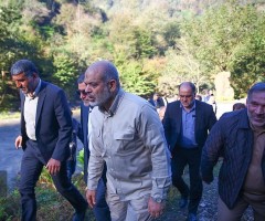 بازدید وزیر کشور از خسارات سیل در مازندران